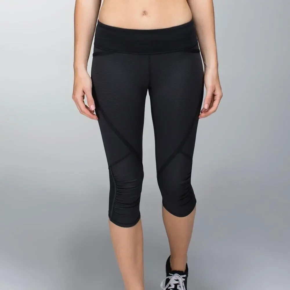 LULULEMON Run Pace Crop Leggings Wee Stripe Black 4